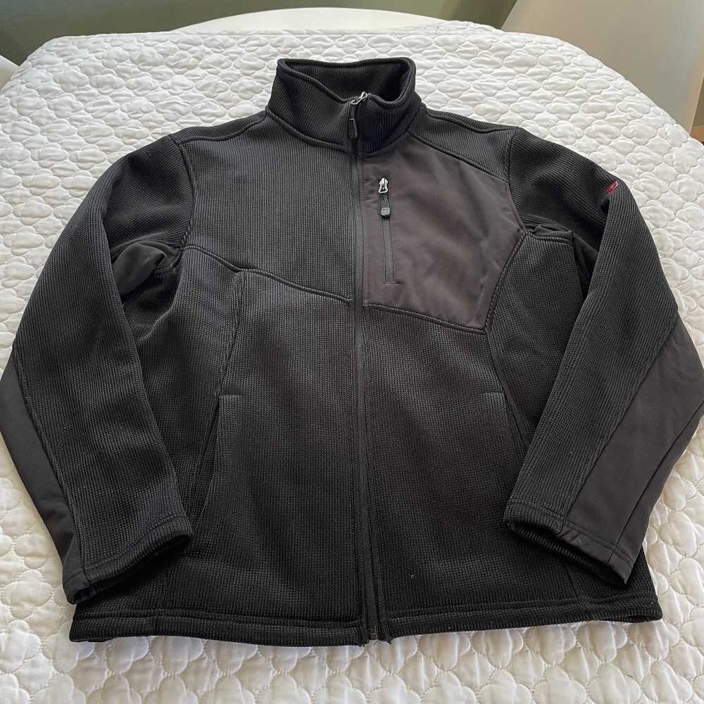 Swiss‎ Tech Fleece Jacket Men's Size Medium